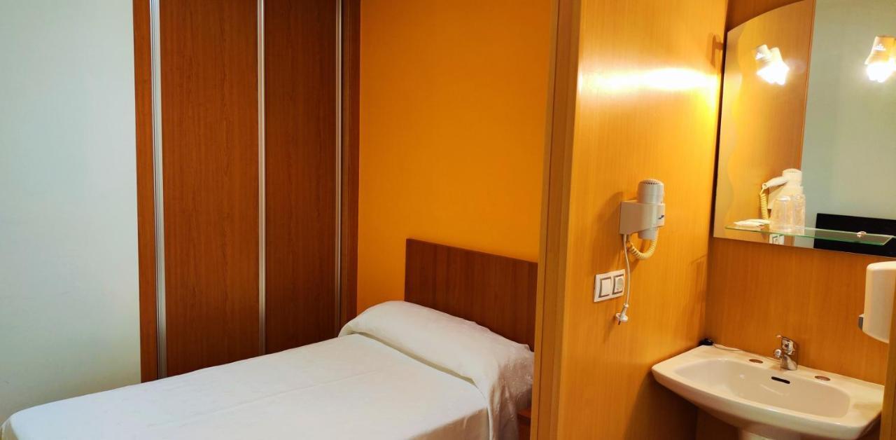 Pension San Roque Луго Экстерьер фото