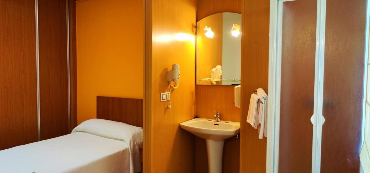 Pension San Roque Луго Экстерьер фото