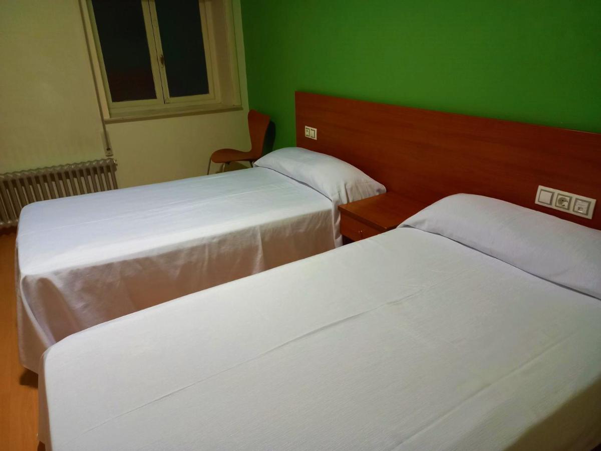 Pension San Roque Луго Экстерьер фото